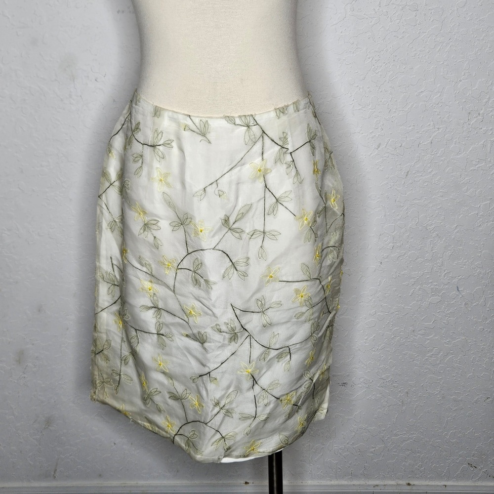 Silk Club Collection Cream Floral Embroidered 100% Silk Pencil Skirt Size 10